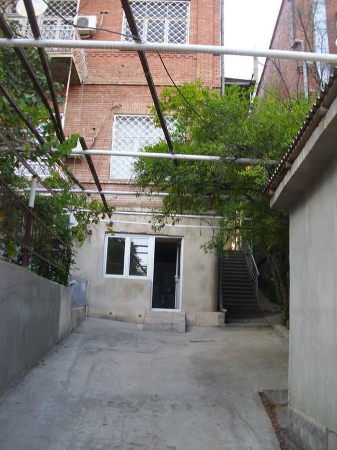 Nita Hotel Tbilisi Buitenkant foto