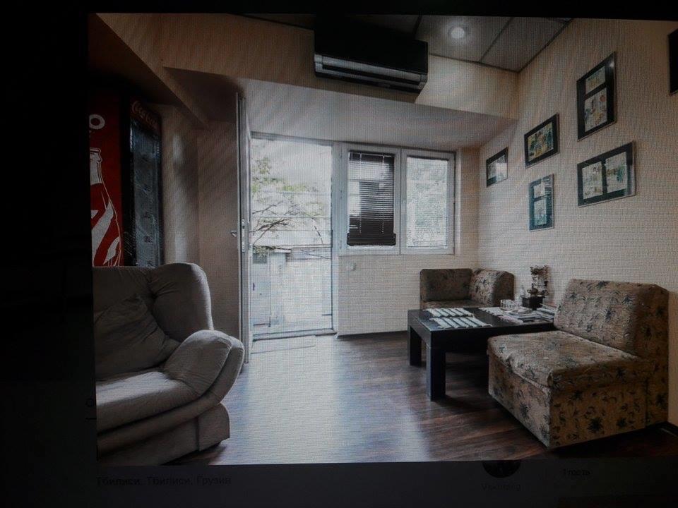 Nita Hotel Tbilisi Buitenkant foto